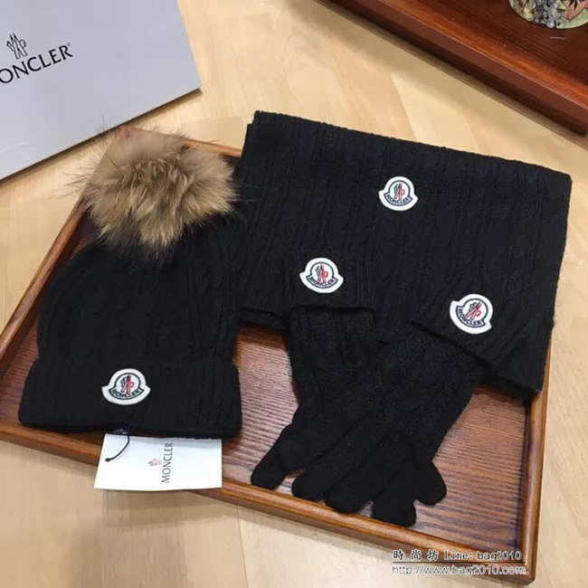 MONCIER蒙口 專櫃同步 新款羊絨配狐狸毛球 圍巾帽子和手套三件套 情侶款 LLWJ6437